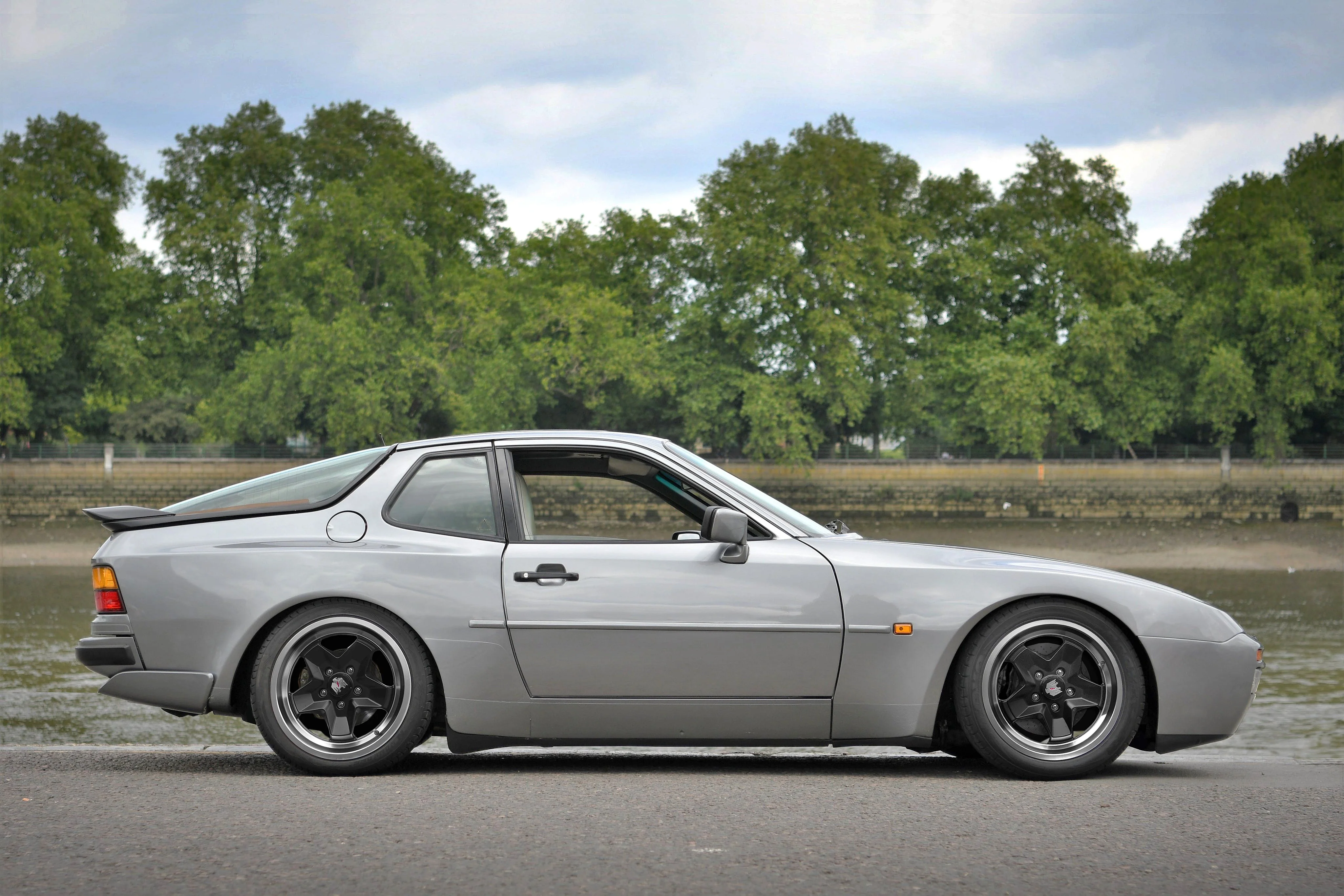 944 COOKIE CUTTER | Satin Black Machined Lip - Image 3