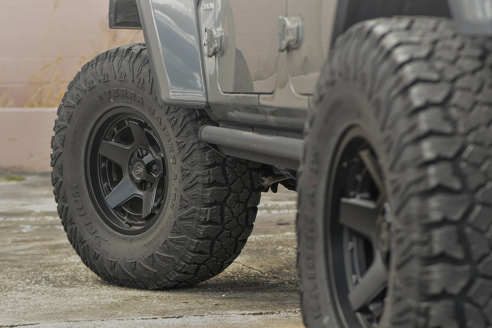 Overland Sector Atlas 17x9 -12 6x135/6x139.7mm 106.2mm Satin Black - Image 15