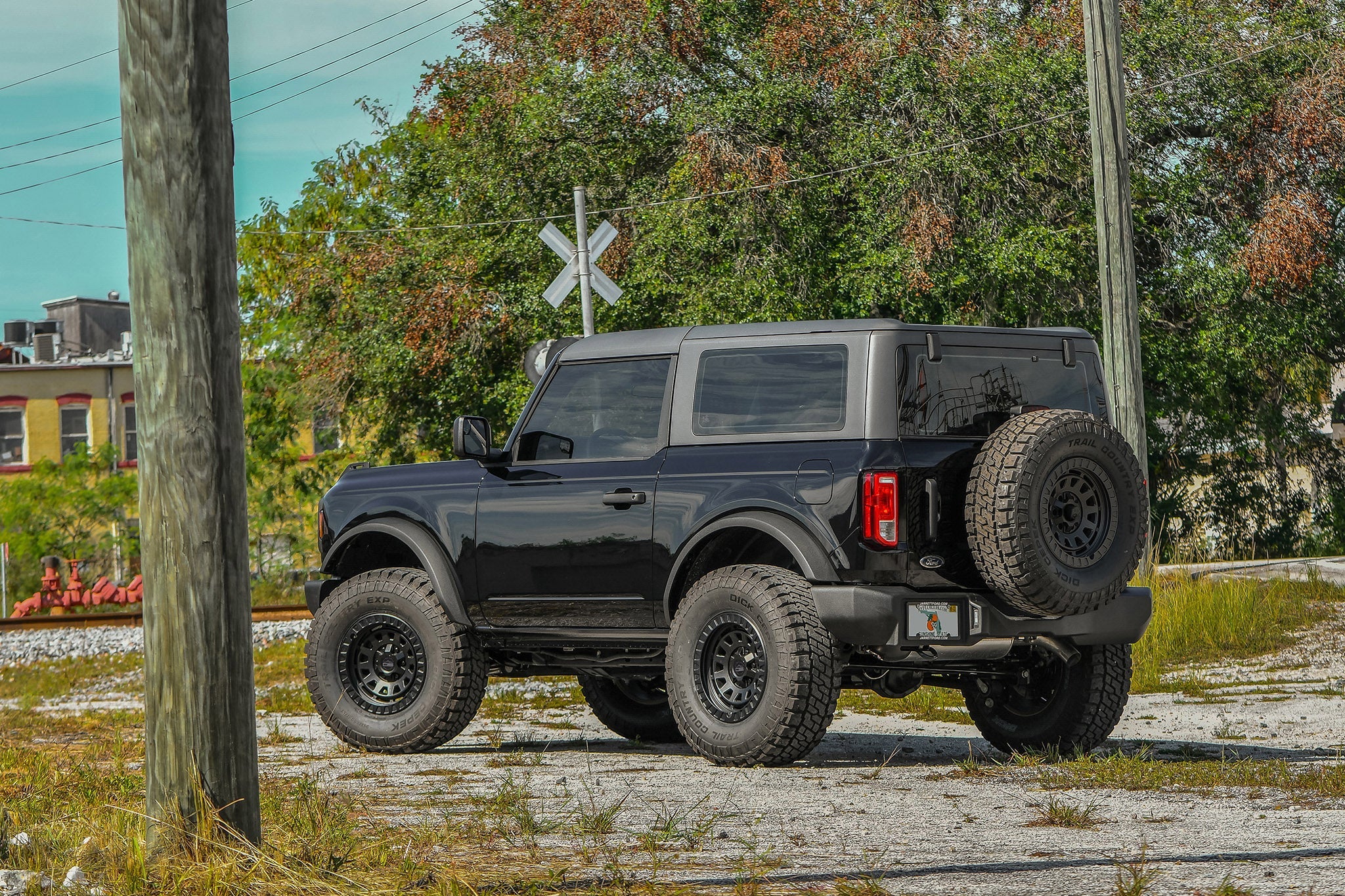Overland Sector Venture 17x9 -12 5x114.3/5x127mm 71.5mm Satin Black - Image 4